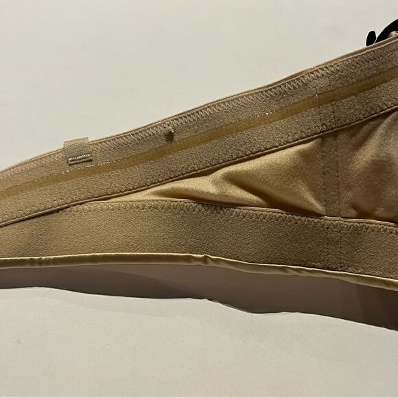 Maidenform Bra Beige Strapless Multiway Size 36C - Picture 8 of 10